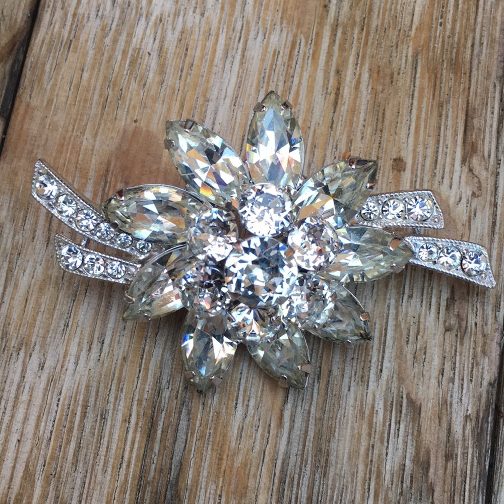 Vintage Eisenberg Ice 7194 Brooch